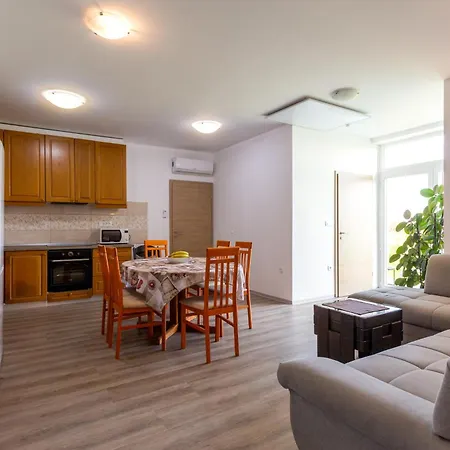 Apartman Apartma Majdas *