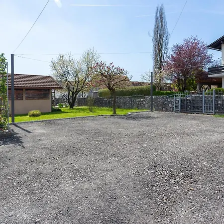 Apartma Majdas דירה Loka pri Mengsu